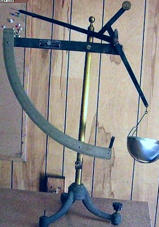ALFRED SUTER Grain Scale, 100 grain capacity.
